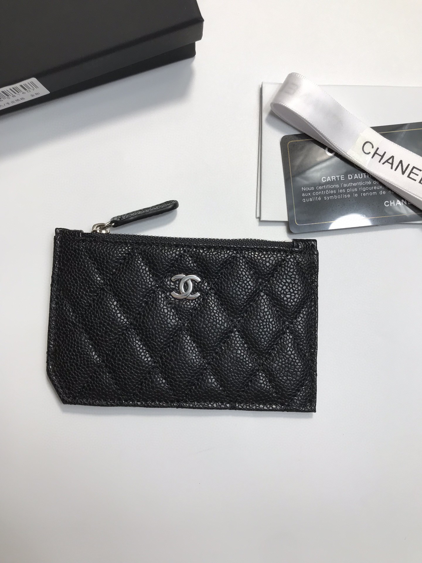 芸能人愛用Chanel シャネル 実物の写真 N品スーパーコピー財布代引き対応国内発送後払い安全必ず届く優良サイト